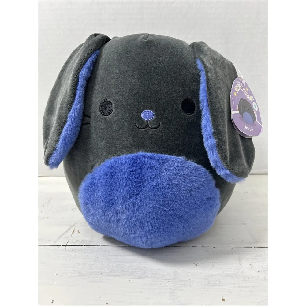 Devlin the Bunny 11
